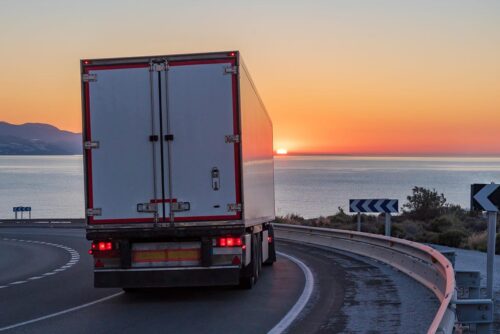 Sacramento to Los Angeles Freight Broker for Truckload, LTL, Refrigerated, and Drayage Services